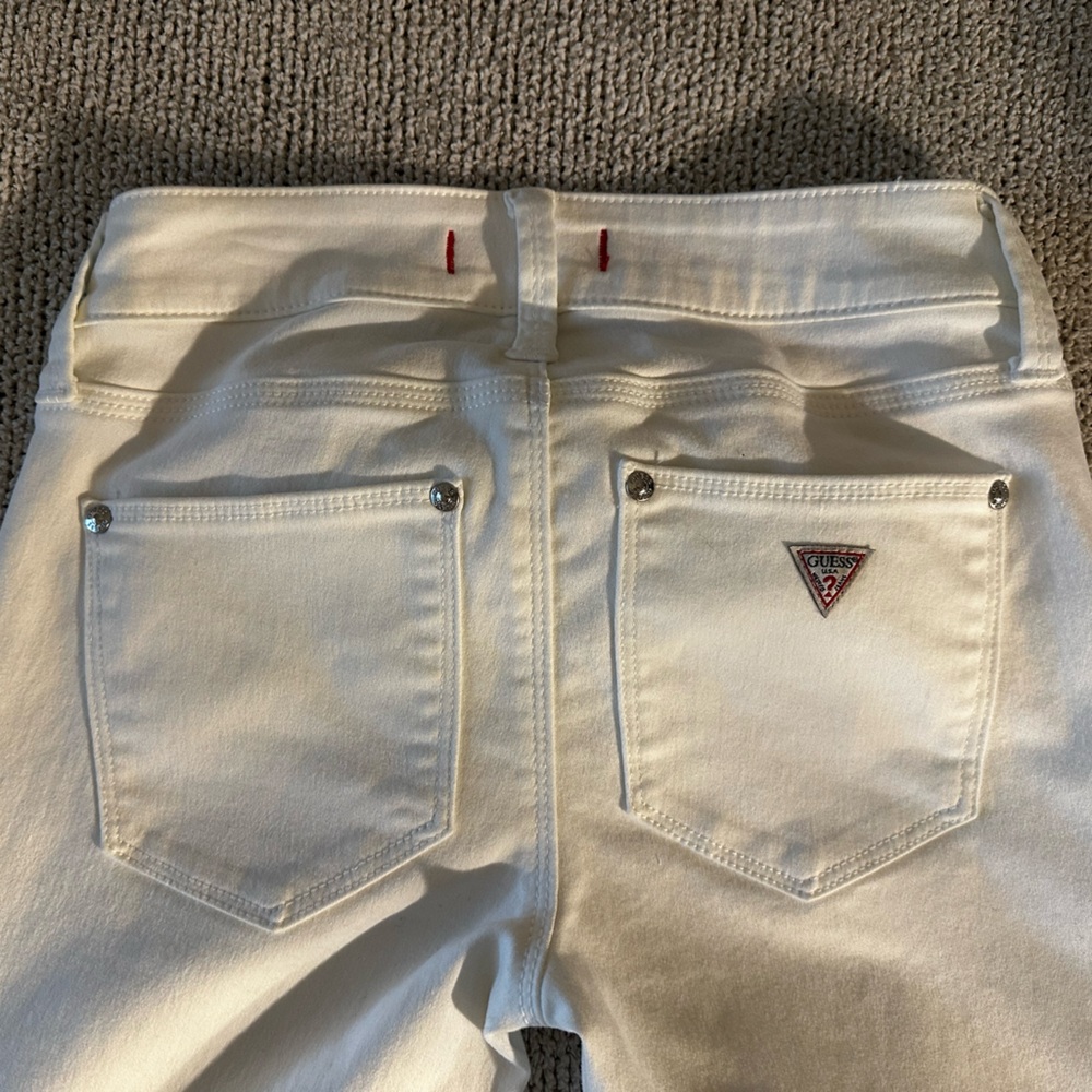 Guess Women's Skinny Jeans - Cream